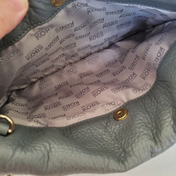 Michael Kors Gray Soft Leather Envelope Bag Chain Medium Flap Shoulder Purse - Picture 6 of 9
